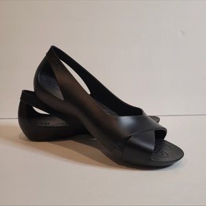 Crocs Serena Black Peep Toe Strappy Slip On Cushion Comfort Ballet Flats Size 8